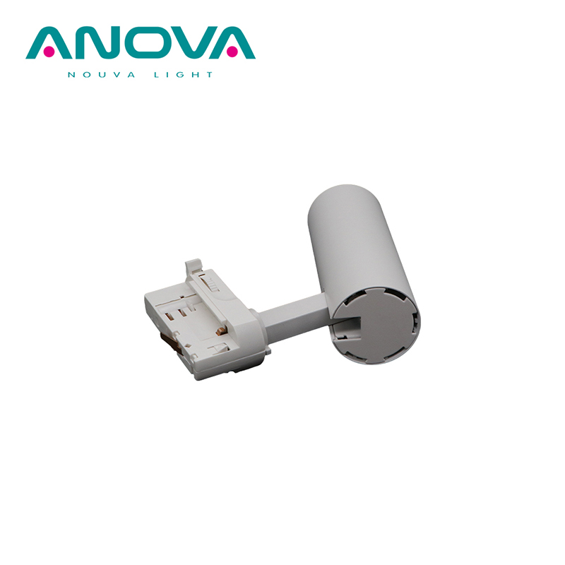 How does the power surge protection circuit of the LED track light cope with the impact of power grid fluctuations?